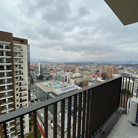 Diamond Gem 18th Fl * سكوبجي